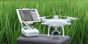 قیمت پهپاد dji phantom p4